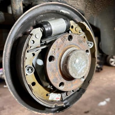 Rear brake drum service